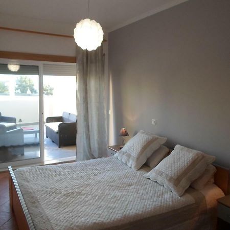 לאגוּ‏ש Condominio Do Mar - Martine Et Thierry מראה חיצוני תמונה