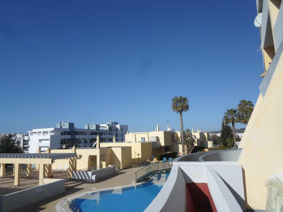 לאגוּ‏ש Condominio Do Mar - Martine Et Thierry מראה חיצוני תמונה