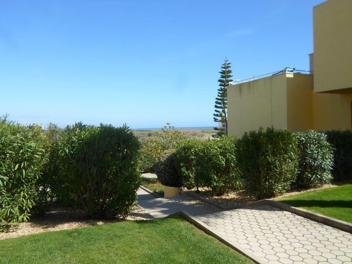 לאגוּ‏ש Condominio Do Mar - Martine Et Thierry מראה חיצוני תמונה
