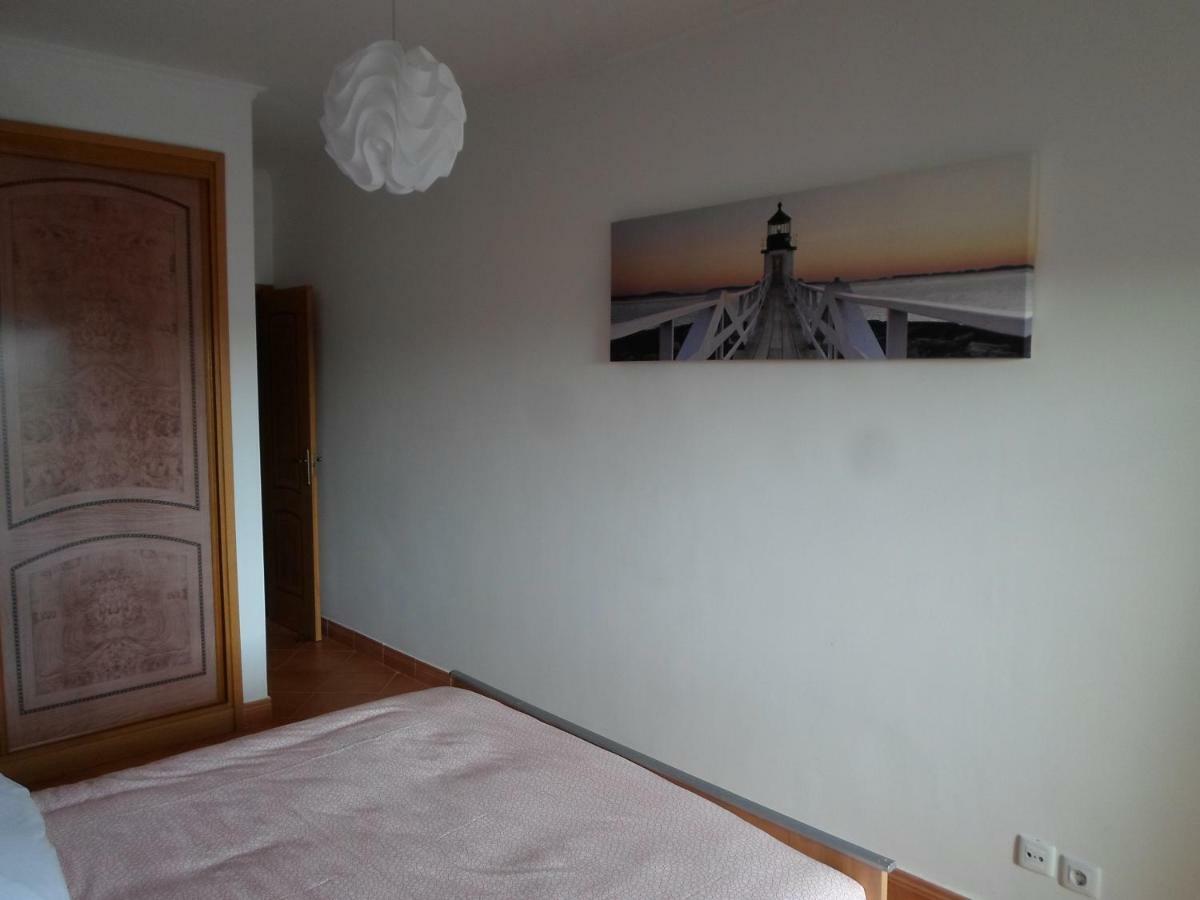 לאגוּ‏ש Condominio Do Mar - Martine Et Thierry מראה חיצוני תמונה