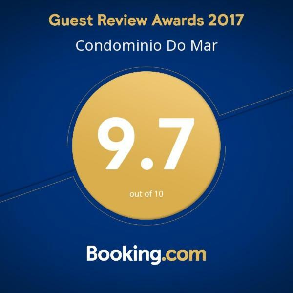 לאגוּ‏ש Condominio Do Mar - Martine Et Thierry מראה חיצוני תמונה