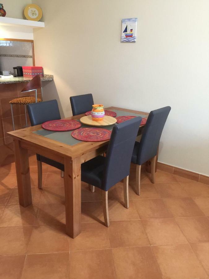 לאגוּ‏ש Condominio Do Mar - Martine Et Thierry מראה חיצוני תמונה